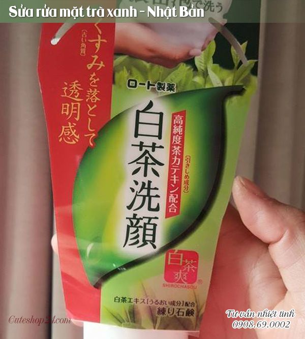 Sửa rửa mặt trà xanh - Nhật Bản